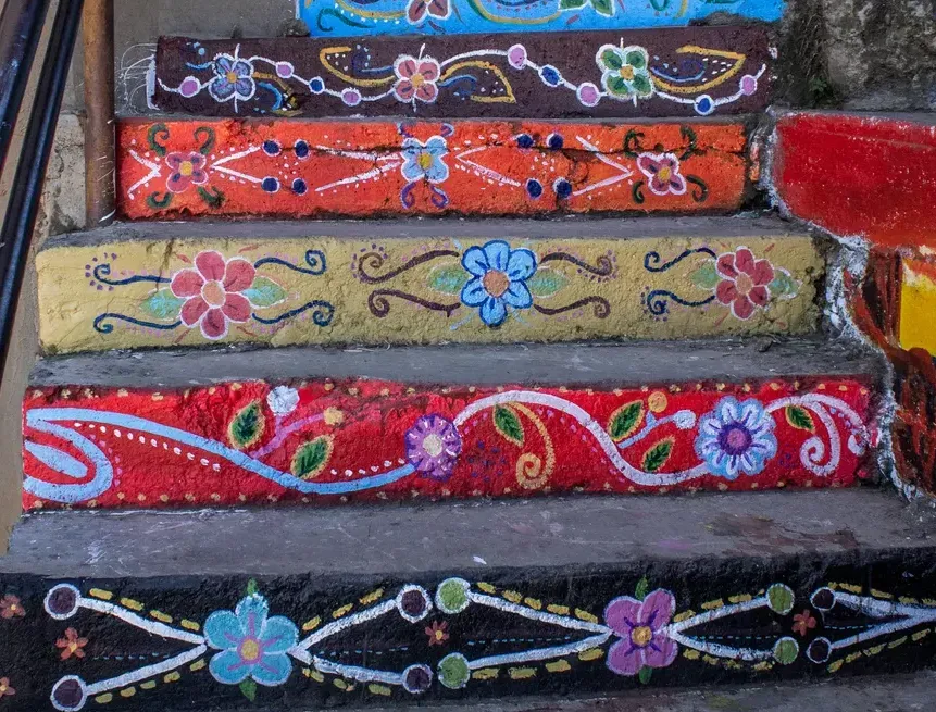 Ruta de Murales - Punto de interés 5: Rocas (foto 7)