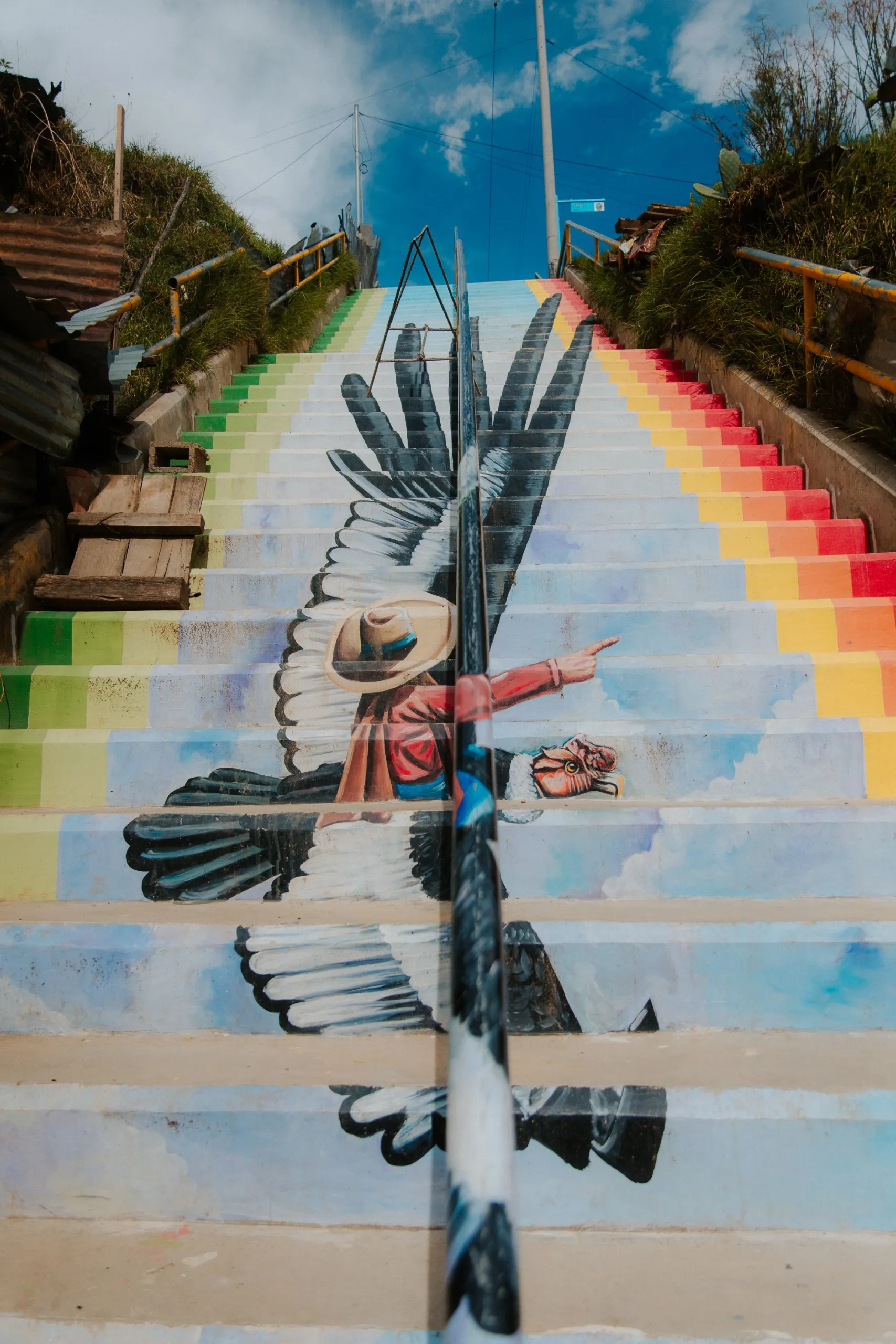 Mural del cóndor andino en Shancayán